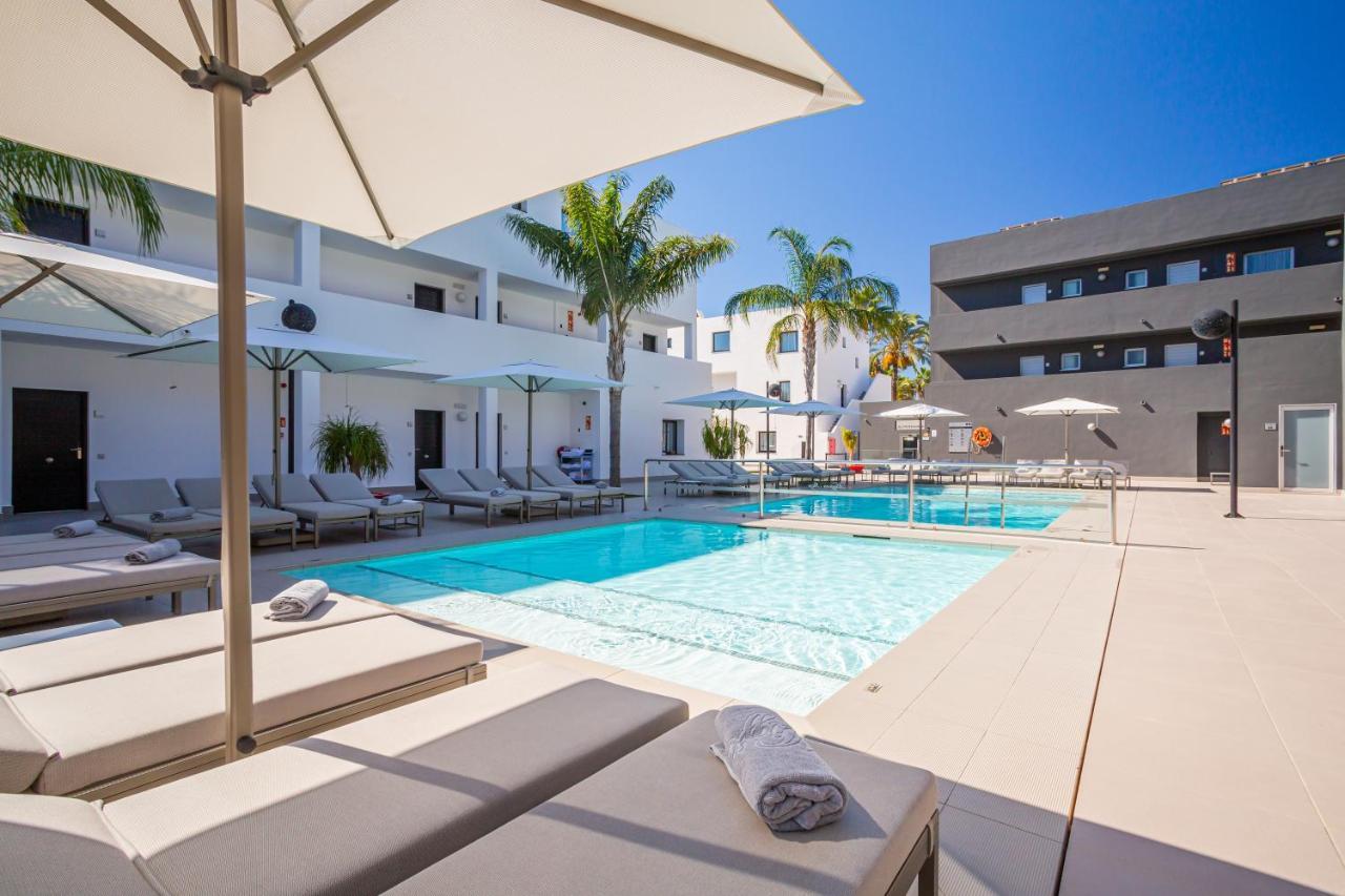 Migjorn Ibiza Suites & Spa Playa d'en Bossa Exteriér fotografie