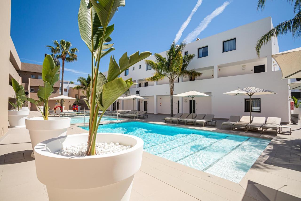 Migjorn Ibiza Suites & Spa Playa d'en Bossa Exteriér fotografie